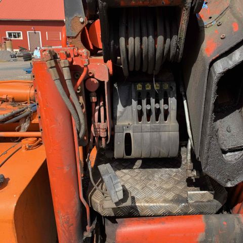 656193-19 Scania 124G 420 TMT 970 -03