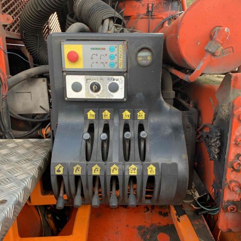 656193-23 Scania 124G 420 TMT 970 -03