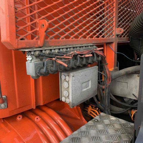 656193-24 Scania 124G 420 TMT 970 -03