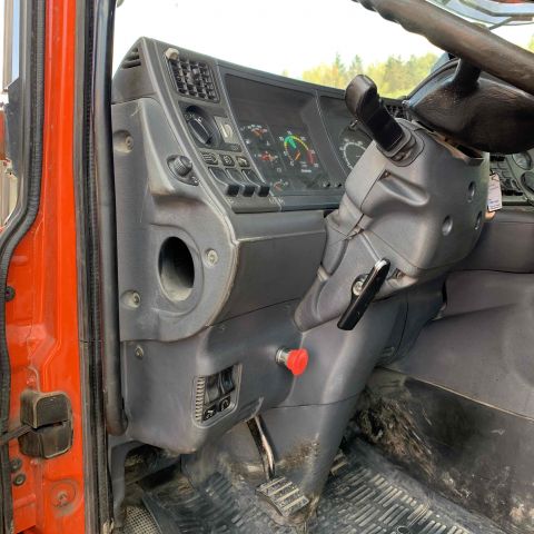 656193-50 Scania 124G 420 TMT 970 -03