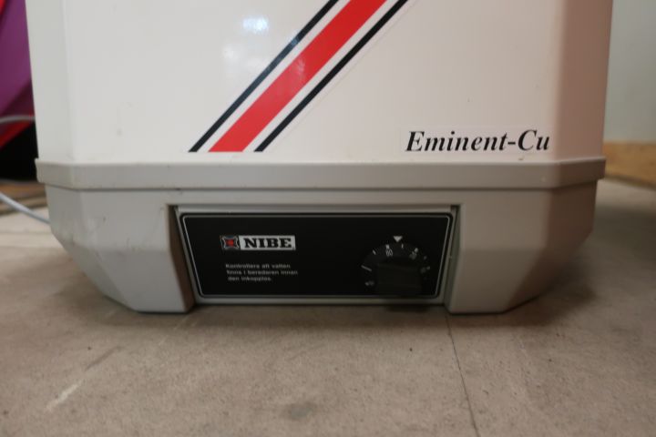651490-2 Hot water heater, NIBE Eminent CU