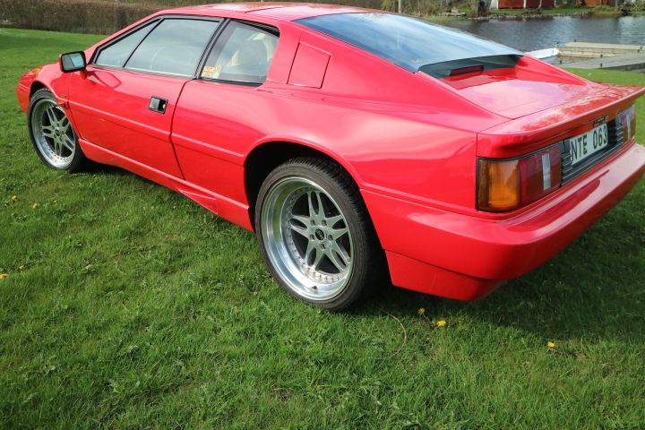 649090-11 Lotus Esprit Turbo 1988