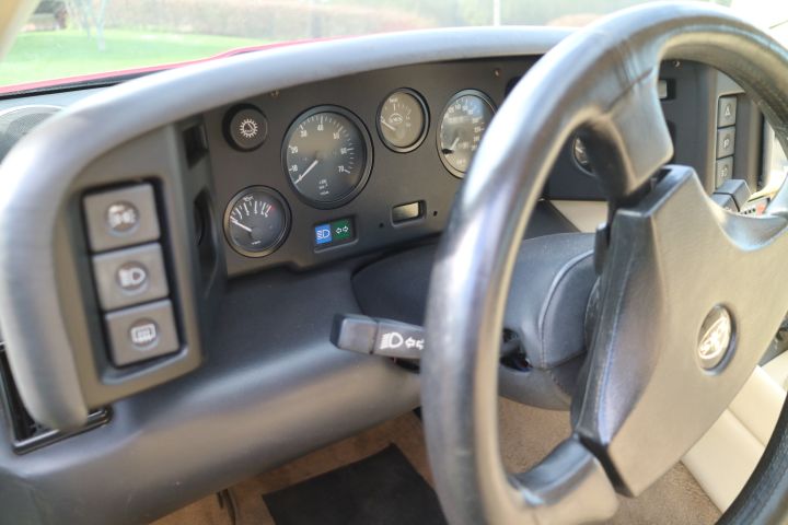 649090-20 Lotus Esprit Turbo 1988