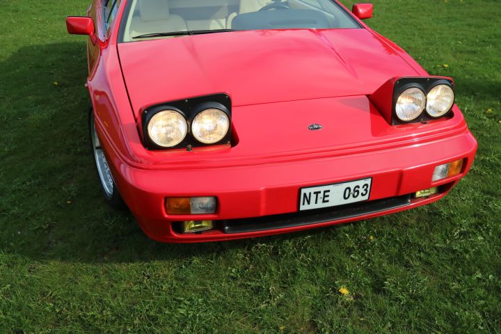 649090-31 Lotus Esprit Turbo 1988