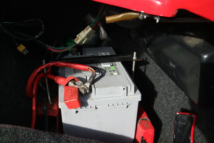 649090-38 Lotus Esprit Turbo 1988