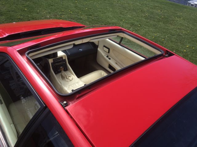 649090-14 Lotus Esprit Turbo 1988