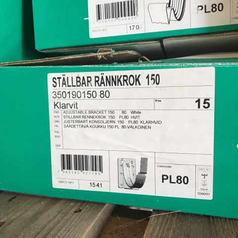 547670-8 Stuprör, hängrännor samt monteringsdetaljer 10 kartonger