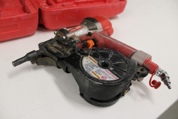 661173-3 Nail gun - Max HN25C