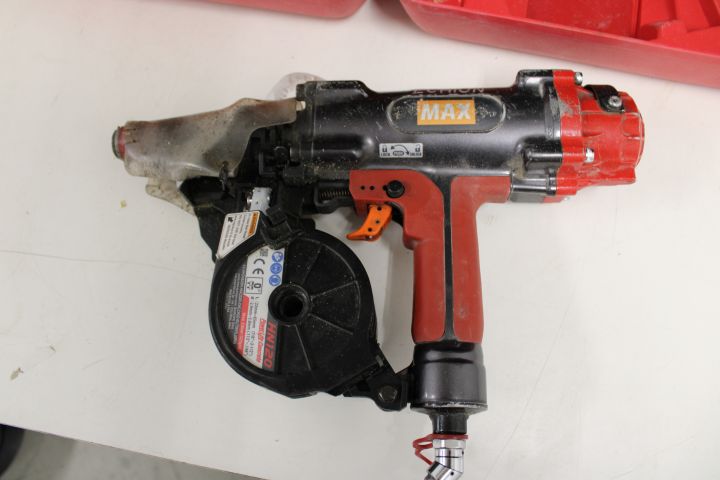 661174-1 Nail gun - Max HN120