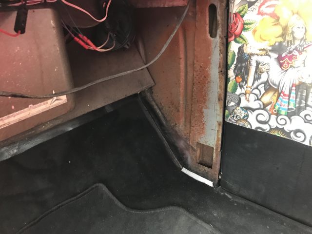 672701-25 1950 Ford DeLuxe V8