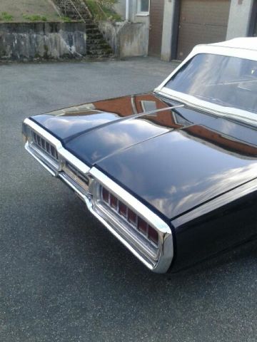 519592-16 Ford Thunderbird cab -65 (DSR297)