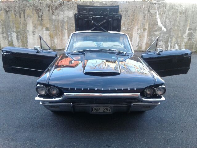 519592-20 Ford Thunderbird cab -65 (DSR297)