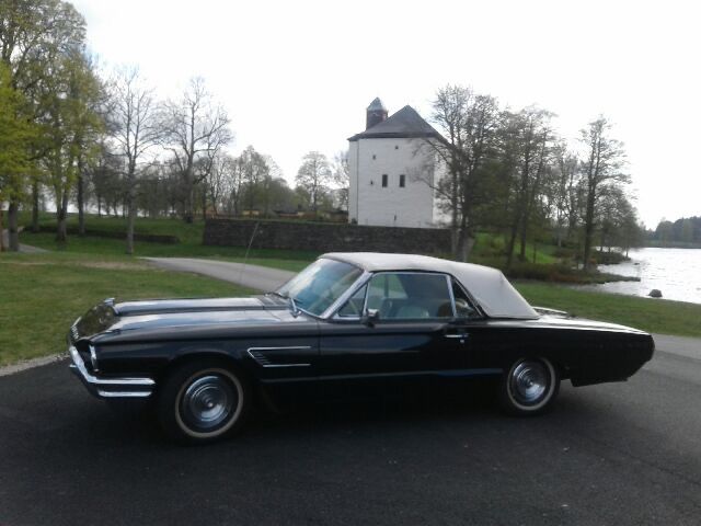 519592-10 Ford Thunderbird cab -65 (DSR297)