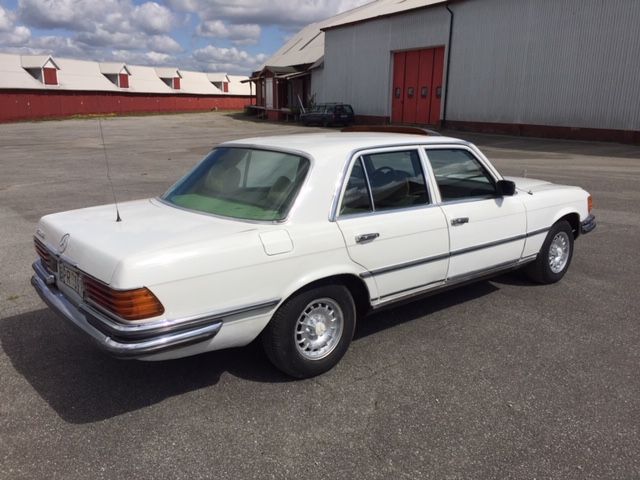673267-3 Mercedes-Benz 280 SE 1974