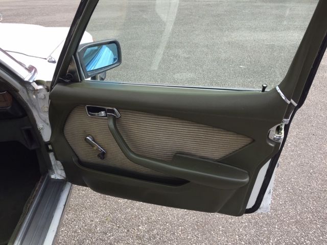 673267-10 Mercedes-Benz 280 SE 1974