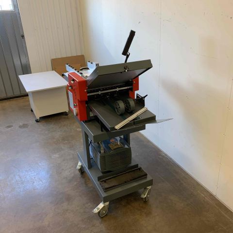 656215-2 Eurofold 235 suction-fed folding machine