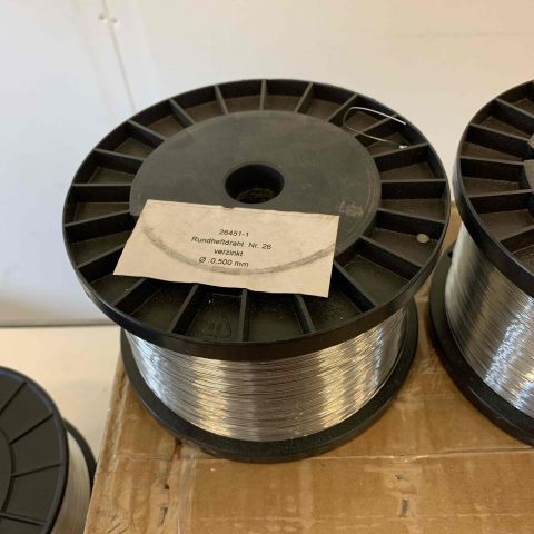 656221-3 Häfttråd nr 26 15st rullar