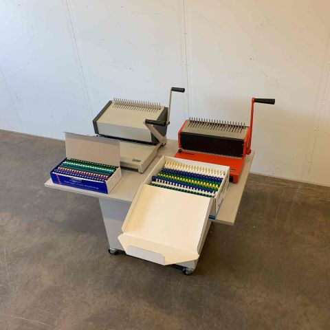 656227-1 Ibico and R-3000 Plastic Back Binders