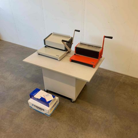 656227-6 Ibico and R-3000 Plastic Back Binders