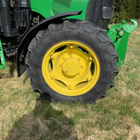 673501-16 John Deere 5620 RGC 457 -06