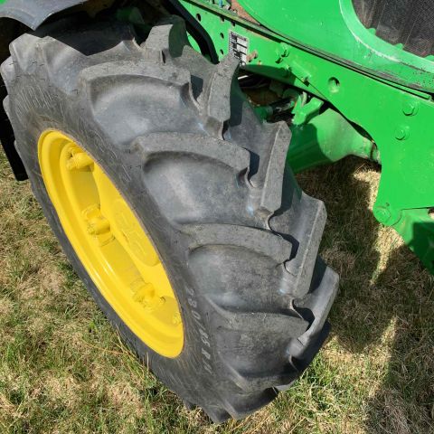 673501-17 John Deere 5620 RGC 457 -06