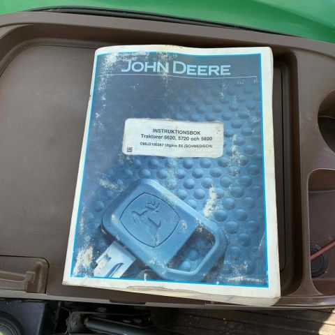 673501-34 John Deere 5620 RGC 457 -06