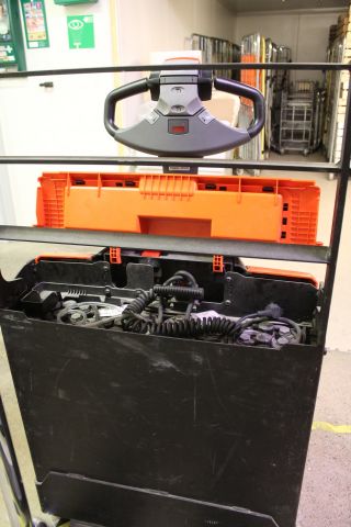 670848-9 Toyota BT Levio pallet truck 1400kg 2015