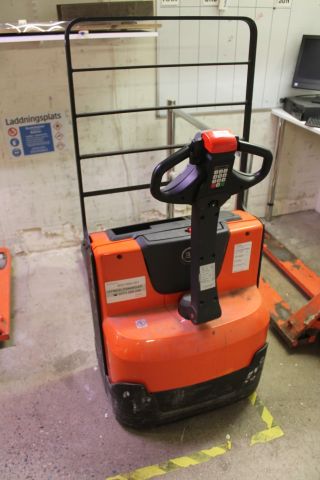 670848-3 Toyota BT Levio pallet truck 1400kg 2015