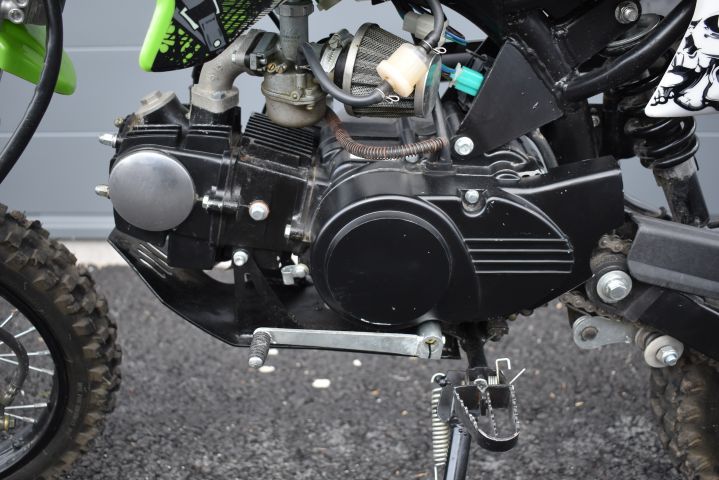 570716-12 Dirtbike från Zhejiang Lianmei - LMDB 125, 125cc, 2016