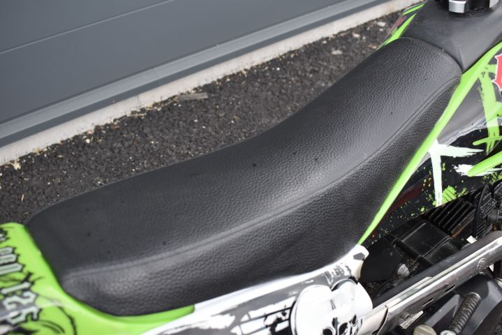 570716-19 Dirtbike från Zhejiang Lianmei - LMDB 125, 125cc, 2016