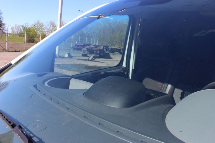 673303-11 Peugeot Expert 2.0 HDi Automat -2013 (163hk, 140380km)