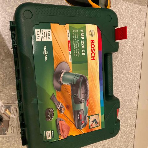 671050-2 Bosch PMF 220CE multi-tool with accessories