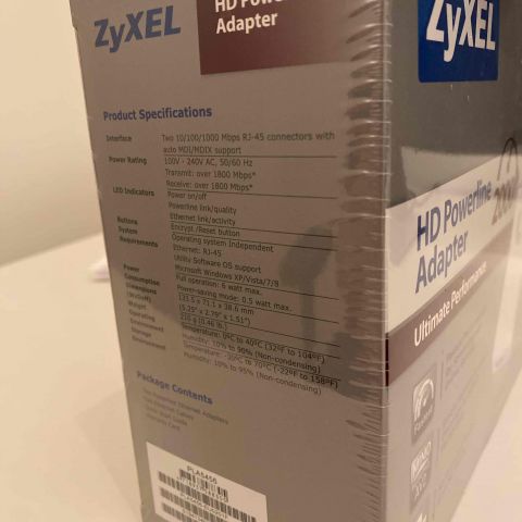 671052-2 ZyXel HD powerline adapter 2000, new in carton.