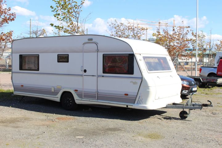673306-1 Husvagn Sävsjö 5.6 CT -1999 Godkänd för 5 personer