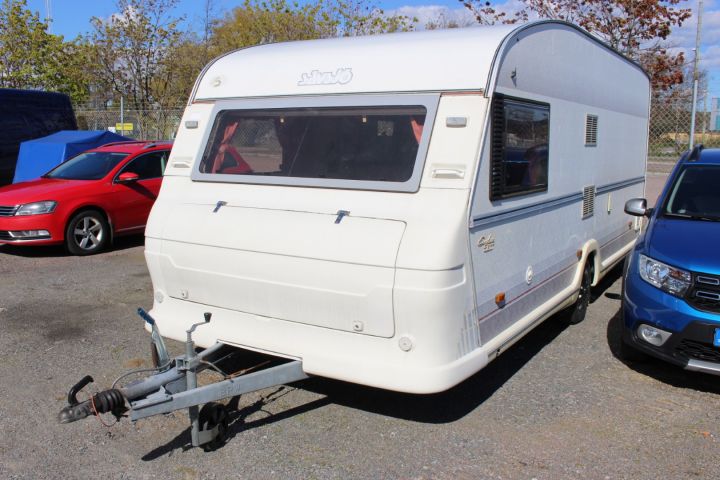 673306-4 Husvagn Sävsjö 5.6 CT -1999 Godkänd för 5 personer