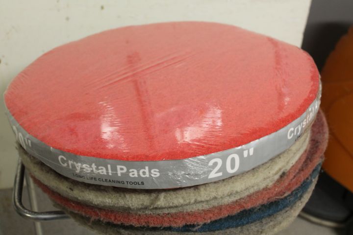 670865-8 Cleaning machine Taski Swingo 855B