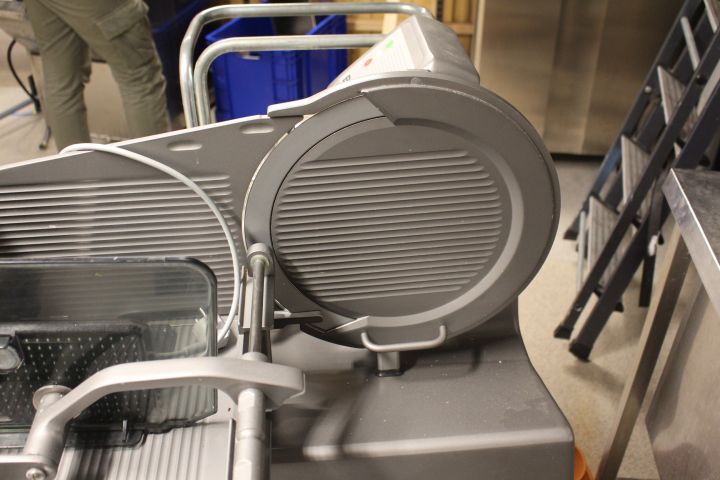 670924-5 Cutting Machine - Bizerba VS 12 F