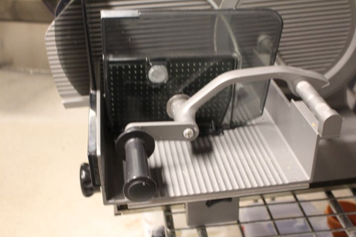 670924-6 Cutting Machine - Bizerba VS 12 F