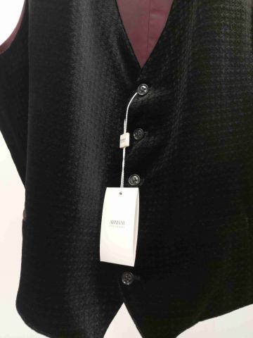 654269-5 West Armani Size: 60