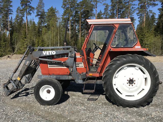 674904-1 Fiat 7090 m loader 3200 tim 1990