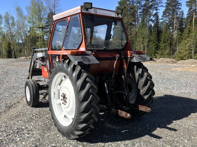 674904-3 Fiat 7090 m loader 3200 tim 1990