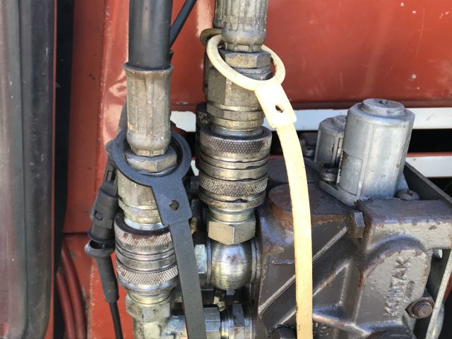 674904-24 Fiat 7090 m loader 3200 tim 1990