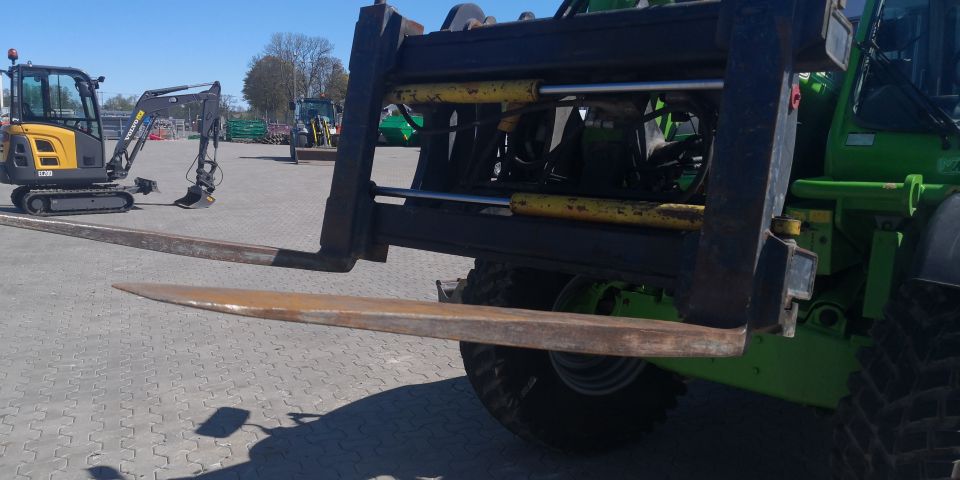 674352-13 Telescopic handlers Merlo F 28 TD with basket & forks (3880h) - 2013