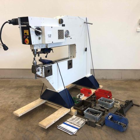 673835-1 Sheet metal working machine Pullmax P201