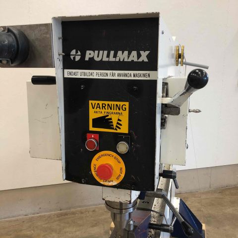 673835-2 Sheet metal working machine Pullmax P201
