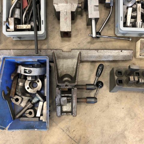 673835-12 Sheet metal working machine Pullmax P201