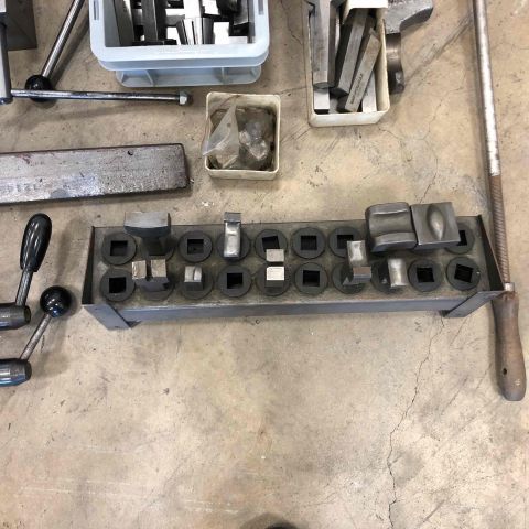 673835-13 Sheet metal working machine Pullmax P201