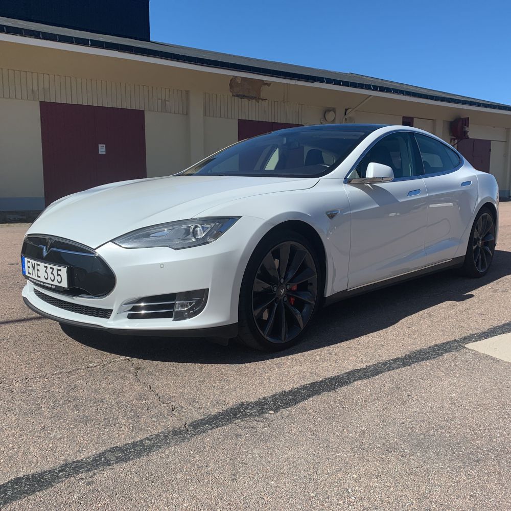 673305-1 Tesla Model S P85+ Single Speed -2014 (421hk, 7-sits, 87227km)
