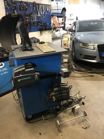 675175-5 Wheel alignment machine - Beissbarth Microline 1800