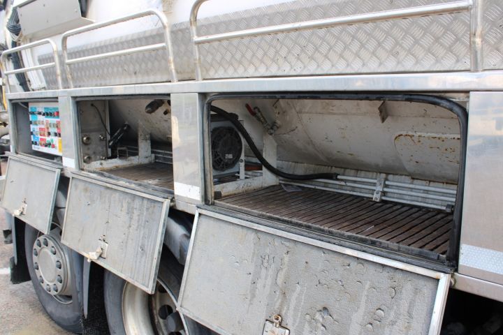 673307-20 Spolbil Scania G440LB6X2*4HNB -2011 (440hk, 145846km)